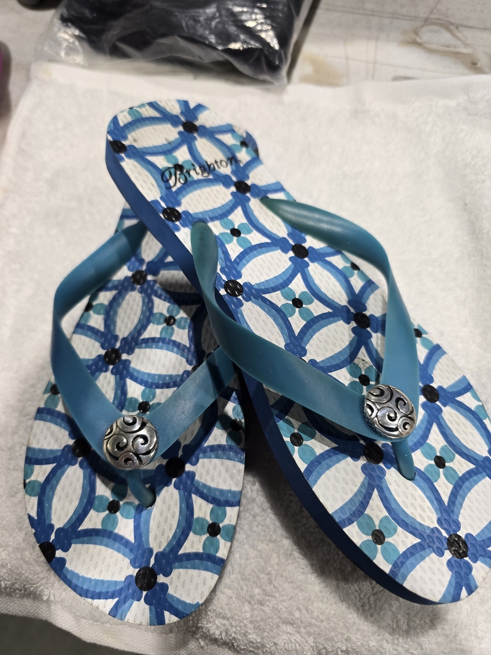 Brighton Blue Patterned Flip Flops with Silver Medallion Size 7